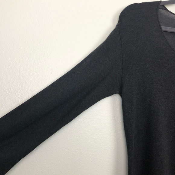 Natori Drop Shoulder Bell Sleeve V Neck Knit Top - Picture 5 of 13